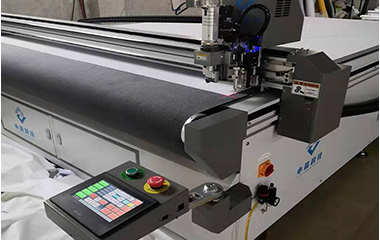 Happy Inflatable purchased the cumputer cutting machine 